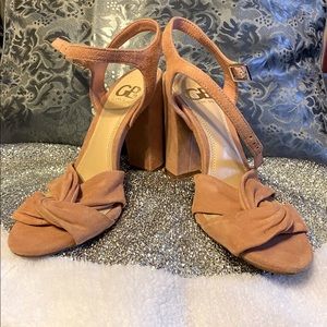 Suede sandals